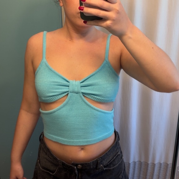 Vrg Grl Tops - VRG GRL Turquoise Cut Out Crop Top